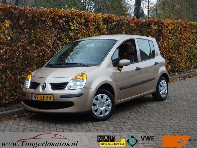 Beige Gebruikt 2006 Renault Modus Authentique MPV | € 1.750 (Goede deal) - Afbeelding 1/4