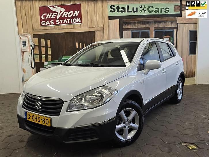 Wit Gebruikt 2014 Suzuki SX4 S-Cross Comfort SUV | € 7.495 (Eerlijke prijs) - Afbeelding 1/1