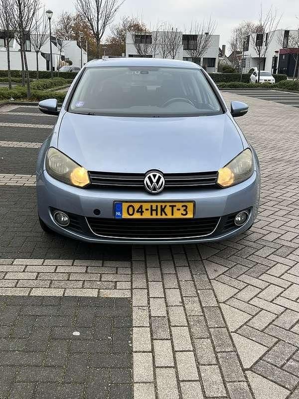 Gebruikt 2009 VW Golf VI Comfortline Sedan | € 4.750 (Eerlijke prijs) - Afbeelding 1/4