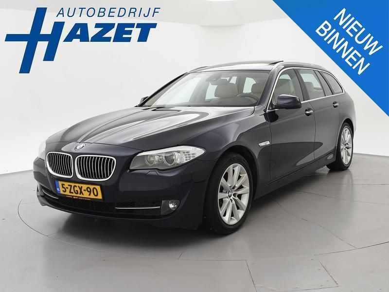 Blauw, metallic lak Gebruikt 2011 BMW 528 Comfort Edition Stationwagen | € 13.900 (Goede deal) - Afbeelding 1/4