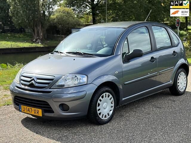 Grijs Gebruikt 2009 Citroën C3 First Hatchback | € 2.499 (Eerlijke prijs) - Afbeelding 1/4