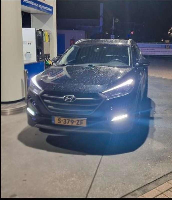 Zwart Gebruikt 2017 Hyundai Tucson Comfort SUV | € 11.500 (Super prijs) - Afbeelding 1/4