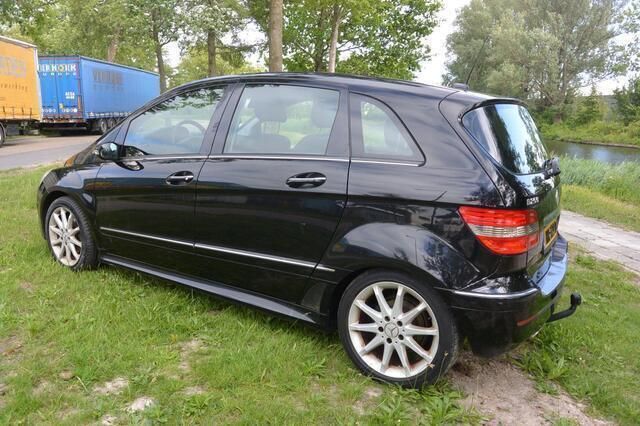 Occasion Mercedes B200 136 PK (100 kW) 2006 Zwart MPV