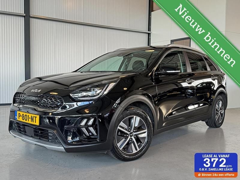 Zwart Gebruikt 2022 Kia Niro SUV | € 22.950 (Goede deal) - Afbeelding 1/4