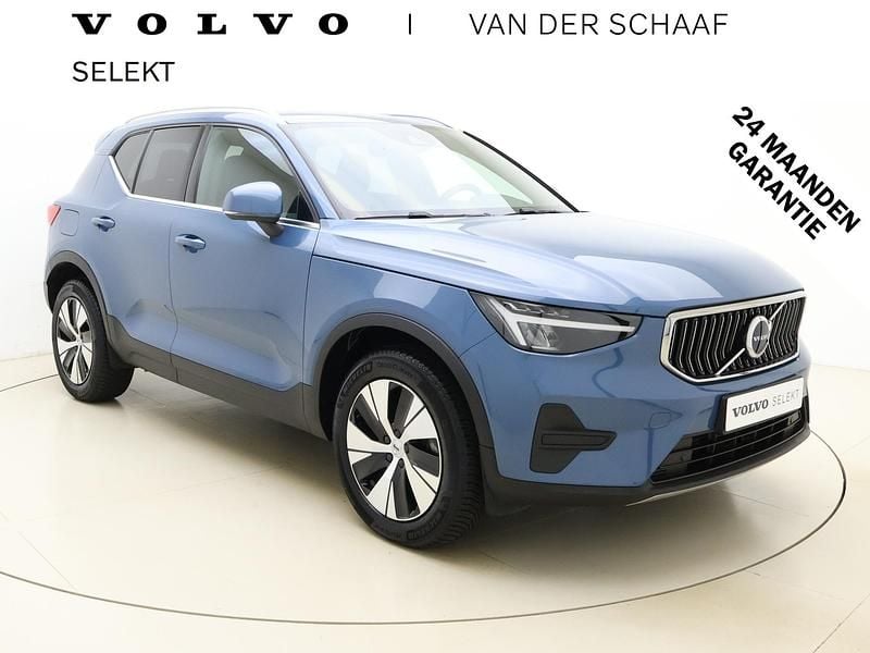 Blauw Gebruikt 2023 Volvo XC40 Inscription SUV | € 37.800 (Eerlijke prijs) - Afbeelding 1/4