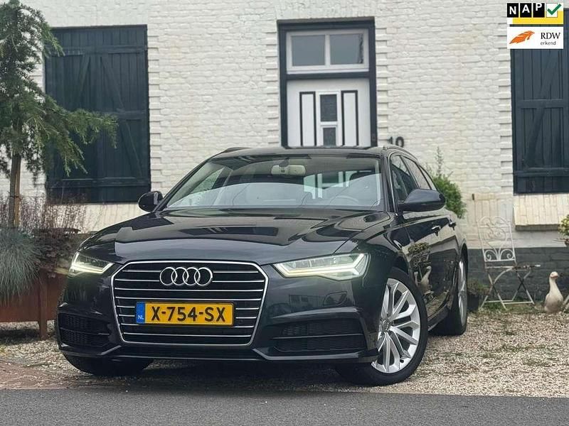 Blauw Gebruikt 2016 Audi A6 Business Stationwagen | € 16.950 - Afbeelding 1/4