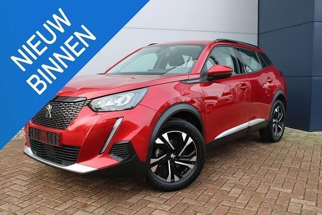 Rood Gebruikt 2020 Peugeot 2008 Allure SUV | € 15.450 (Goede deal) - Afbeelding 1/4
