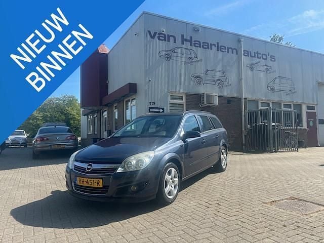 Blauw Gebruikt 2007 Opel Astra Business Stationwagen | € 2.250 (Eerlijke prijs) - Afbeelding 1/4
