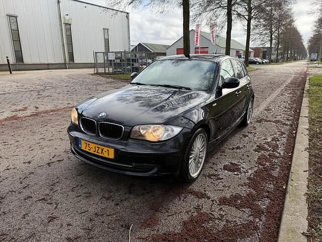Occasion BMW 116 122 PK (89 kW) 2009 Zwart Hatchback