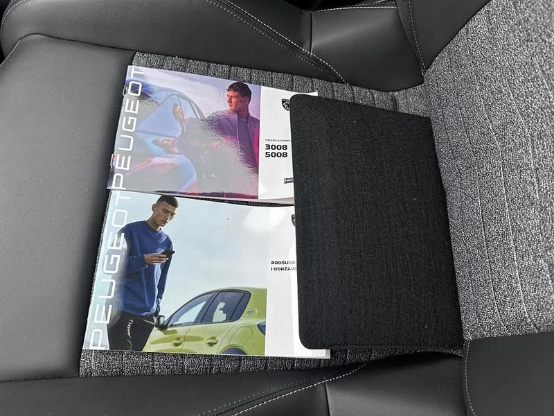 Occasion Peugeot 3008 Allure 2025 Grijs (metallic) SUV