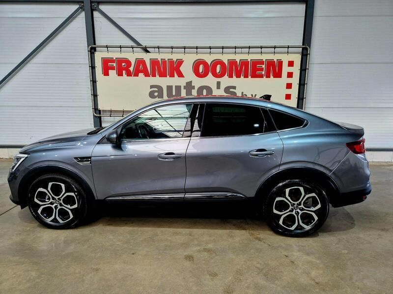 Occasion Renault Arkana 140 PK (102 kW) 2023 Grijs SUV