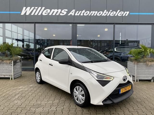 Occasion Toyota Aygo 74 PK (54 kW) 2020 Wit Hatchback