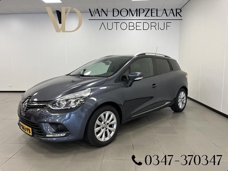 Grijs Gebruikt 2021 Renault Clio V LIMITED Stationwagen | € 14.050 (Super prijs) - Afbeelding 1/4