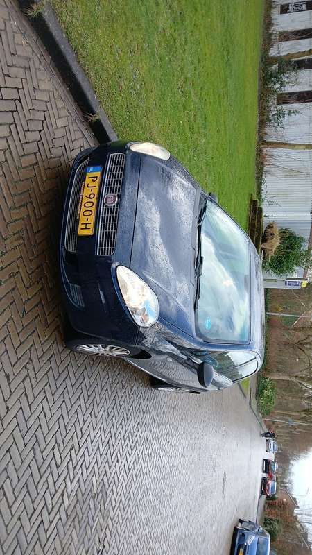 Blauw Gebruikt 2009 Fiat Punto Active Hatchback | € 1.500 (Eerlijke prijs) - Afbeelding 1/4