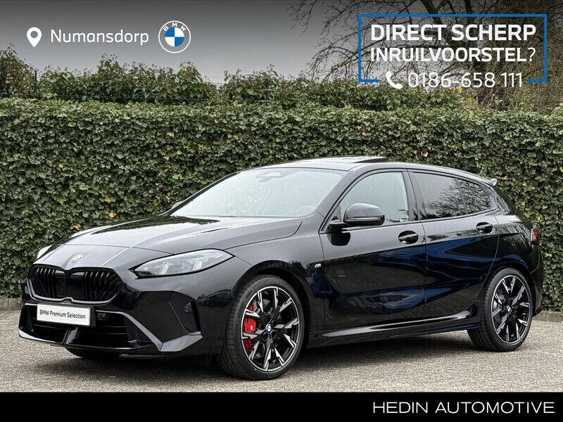 Zwart Gebruikt 2025 BMW 120 M Sport Hatchback | € 53.360 - Afbeelding 1/3