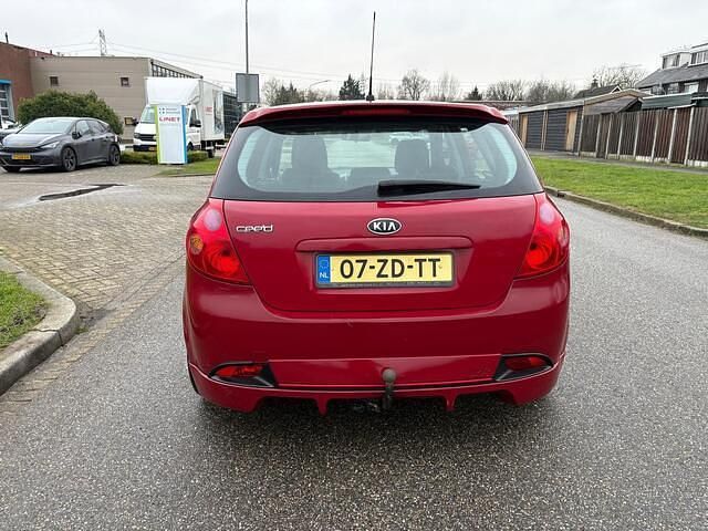 Occasion Kia Ceed 143 PK (105 kW) 2009 Rood Hatchback
