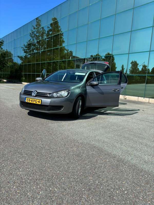 Grijs Gebruikt 2010 VW Golf VI Comfortline Stationwagen | € 4.000 (Eerlijke prijs) - Afbeelding 1/4