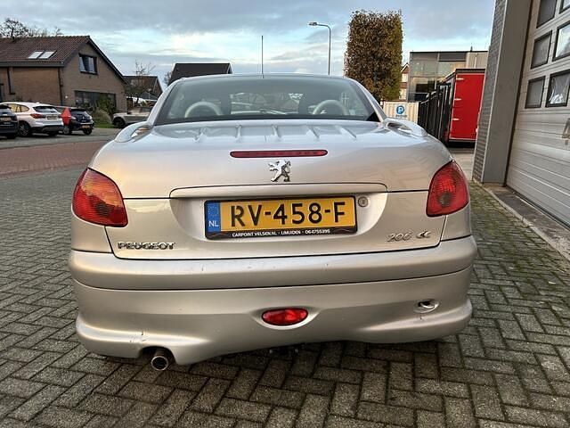 Occasion Peugeot 206 CC Quiksilver 109 PK (80 kW) 2006 Grijs (metallic) Cabriolet