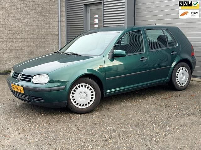 Groen Occasion 1999 VW Golf III | € 1.150 - Afbeelding 1/4