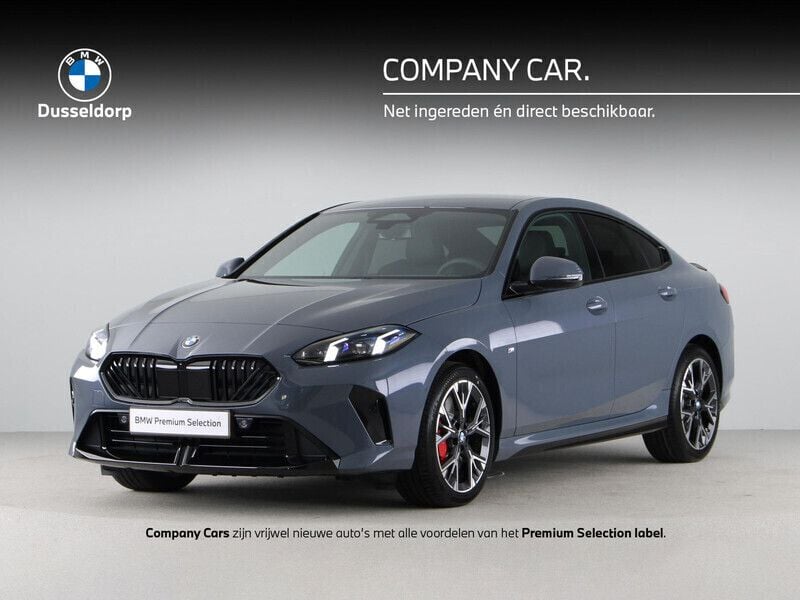 Grijs Gebruikt 2025 BMW 220 M Sport Coupé | € 43.850 - Afbeelding 1/4