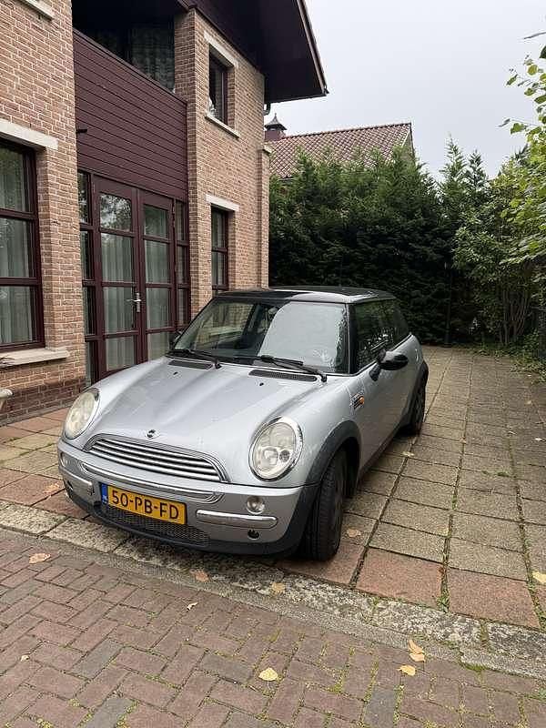 Grijs Gebruikt 2004 Mini Cooper Pepper Hatchback | € 1.300 (Super prijs) - Afbeelding 1/4