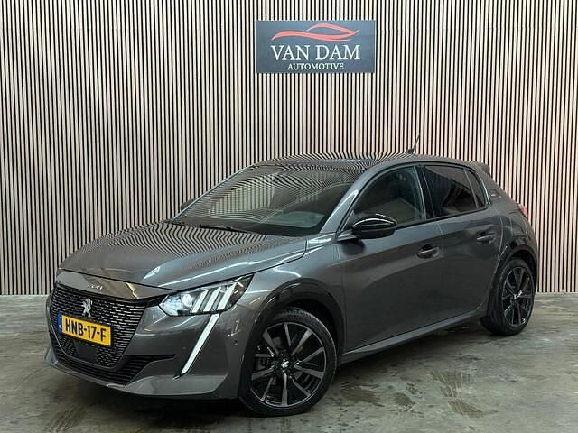 Grijs Gebruikt 2021 Peugeot 208 GT Hatchback | € 18.900 (Goede deal) - Afbeelding 1/4