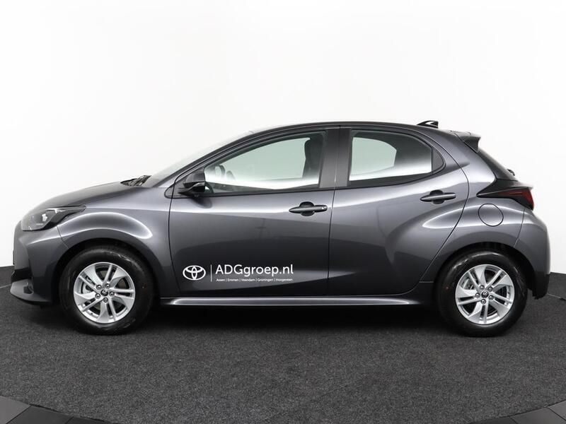Occasion Toyota Yaris Hybrid Active 116 PK (85 kW) 2025 Grijs Hatchback