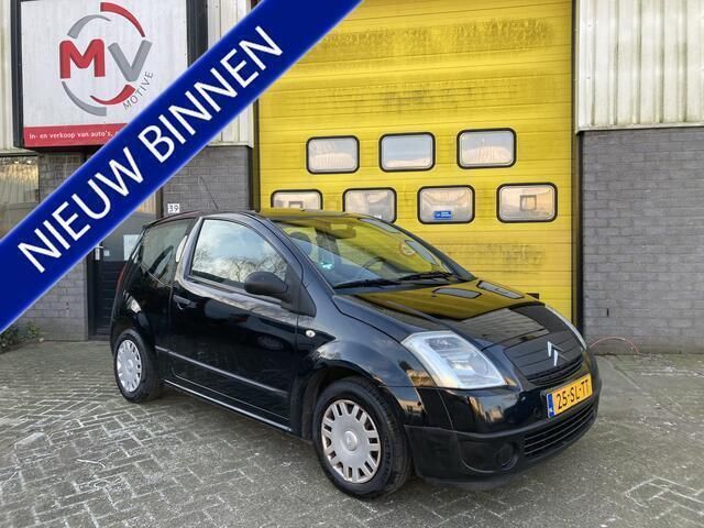 Zwart Gebruikt 2006 Citroën C2 Furio Hatchback | € 1.999 (Eerlijke prijs) - Afbeelding 1/4