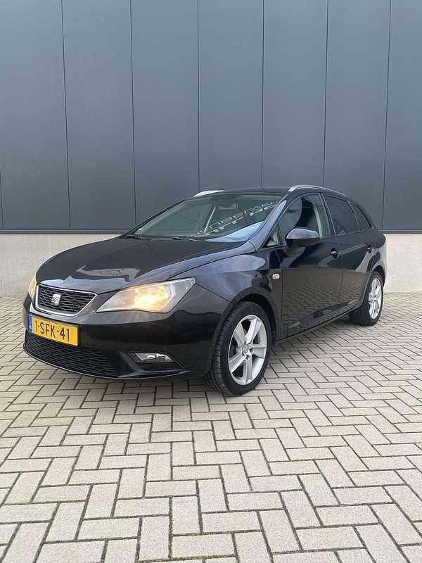 Zwart Gebruikt 2013 Seat Ibiza ST Stationwagen | € 4.450 (Eerlijke prijs) - Afbeelding 1/4