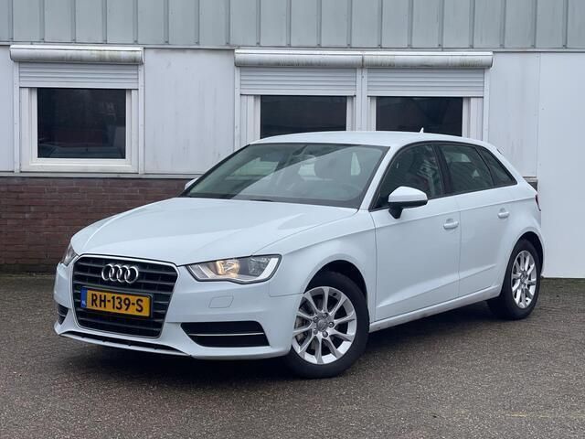 Occasion Audi A3 Sportback Ambition 122 PK (89 kW) 2013 Wit Hatchback