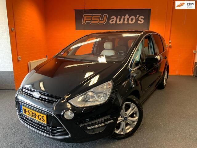 Zwart Gebruikt 2011 Ford S-MAX Titanium MPV | € 7.450 (Goede deal) - Afbeelding 1/4