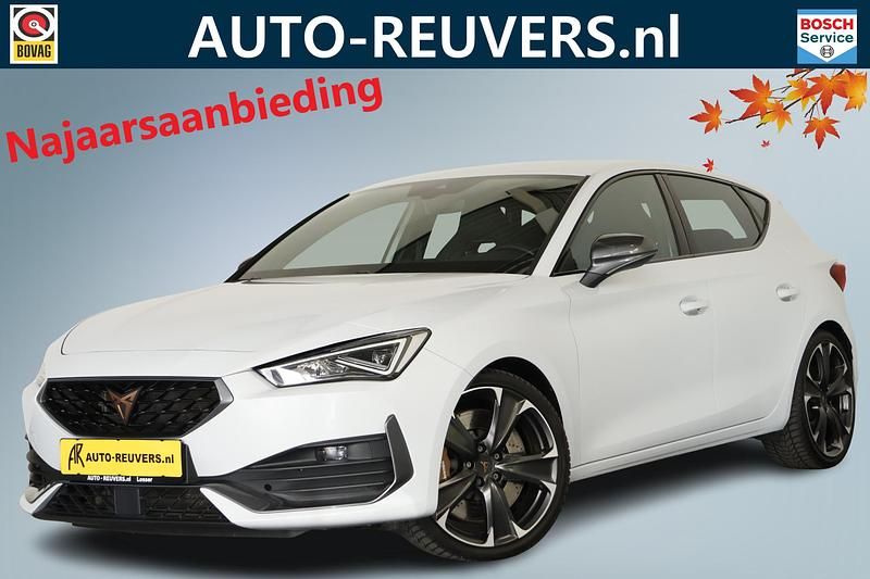 Wit Gebruikt 2021 Cupra Leon VZ Hatchback | € 27.800 (Eerlijke prijs) - Afbeelding 1/4