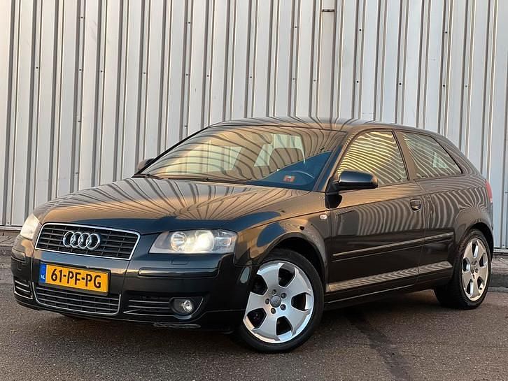 Gebruikt 2004 Audi A3 S-Line | € 3.595 (Eerlijke prijs) - Afbeelding 1/4