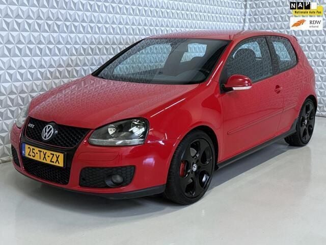 Rood Gebruikt 2007 VW Golf V GTI Hatchback | € 4.999 (Eerlijke prijs) - Afbeelding 1/4