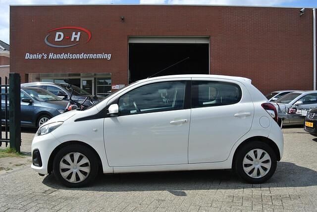 Wit Gebruikt 2015 Peugeot 108 Active Hatchback | € 3.899 (Goede deal) - Afbeelding 1/4
