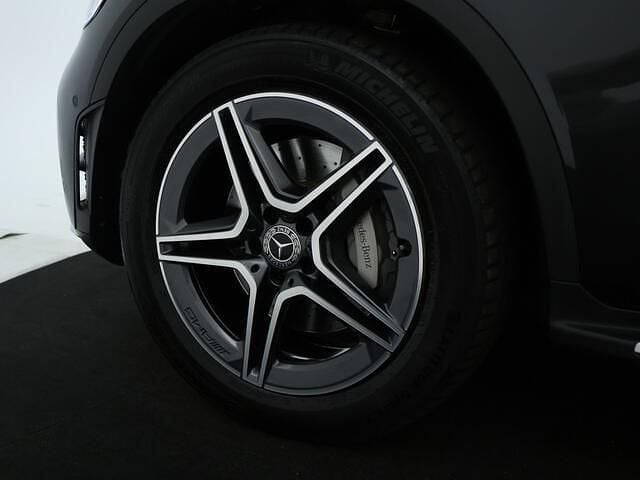 Occasion Mercedes GLC300 272 PK (200 kW) 2020 Grijs Coupé