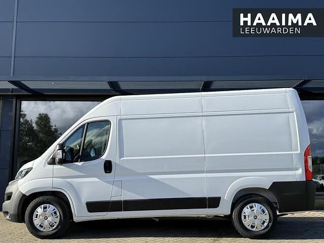 Wit Gebruikt 2024 Fiat Ducato Comfort Van | € 33.450 (Eerlijke prijs) - Afbeelding 1/4