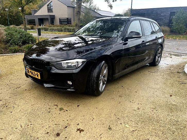 Gebruikt 2013 BMW 318 Stationwagen | € 12.950 (Duur) - Afbeelding 1/1