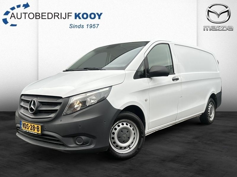Wit Gebruikt 2019 Mercedes Vito MPV | € 18.772 - Afbeelding 1/4