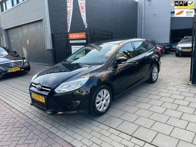 Zwart, metallic lak Gebruikt 2013 Ford Focus Trend Stationwagen | € 2.999 (Super prijs) - Afbeelding 1/4