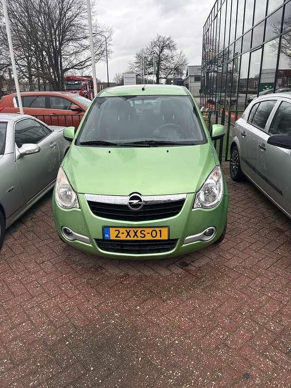Groen Gebruikt 2009 Opel Agila Enjoy Stationwagen | € 2.274 (Goede deal) - Afbeelding 1/4