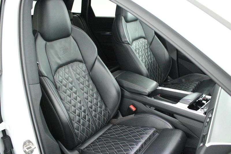 Occasion Audi e-tron Advanced Plus 300 kW (408 PK) 2019 Wit (metallic) SUV