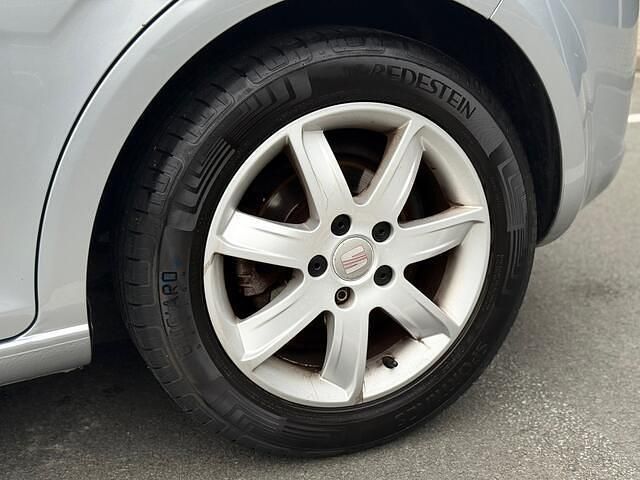 Occasion Seat Leon 105 PK (77 kW) 2011 Grijs Hatchback