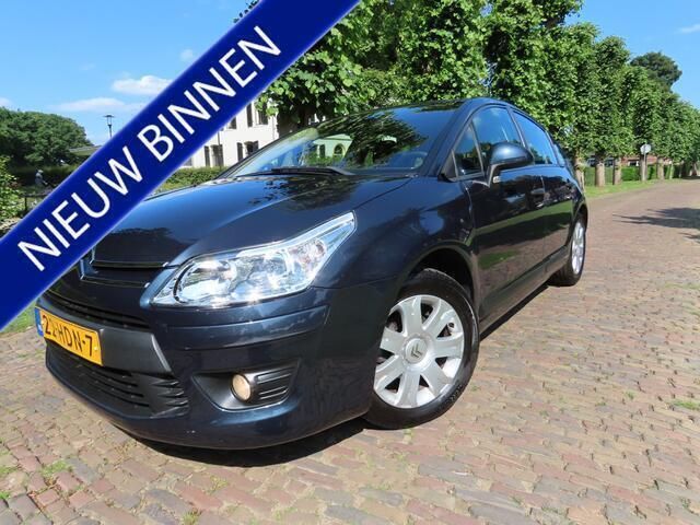 Blauw Occasion 2008 Citroën C4 Hatchback | € 2.750 (Iets duurder) - Afbeelding 1/4