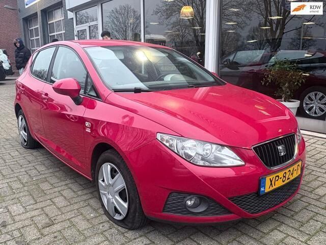Rood Gebruikt 2009 Seat Ibiza Stylance Hatchback | € 4.250 (Iets duurder) - Afbeelding 1/4