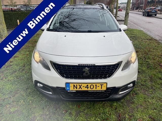 Wit (parellak) Occasion 2017 Peugeot 2008 Active SUV | € 7.450 (Goede deal) - Afbeelding 1/4