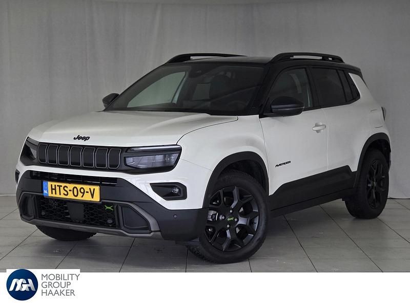 Wit Occasion 2025 Jeep Avenger Overland SUV | € 36.400 - Afbeelding 1/4