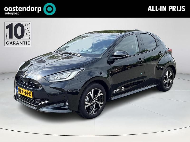 Zwart Nieuw 2025 Toyota Yaris Hybrid Hatchback | € 29.900 (Eerlijke prijs) - Afbeelding 1/4