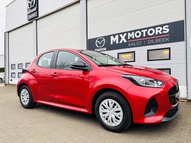 Rood Gebruikt 2024 Mazda 2 Prime-Line Hatchback | € 28.959 (Duur) - Afbeelding 1/4