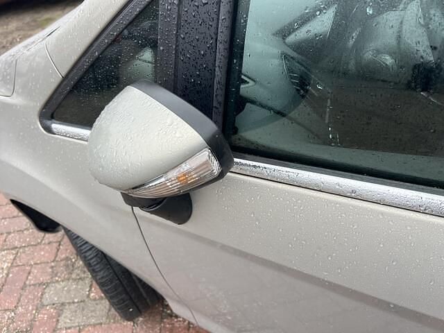 Grijs Gebruikt 2014 Ford B-MAX Titanium MPV | € 5.748 (Goede deal) - Afbeelding 1/2